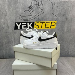 Air Force beyaz-altın logo